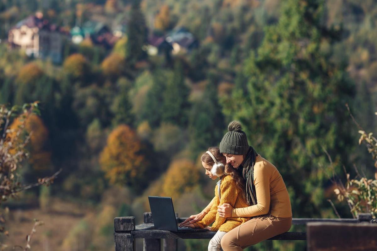 How to Legally Live and Work Abroad as a Digital Nomad